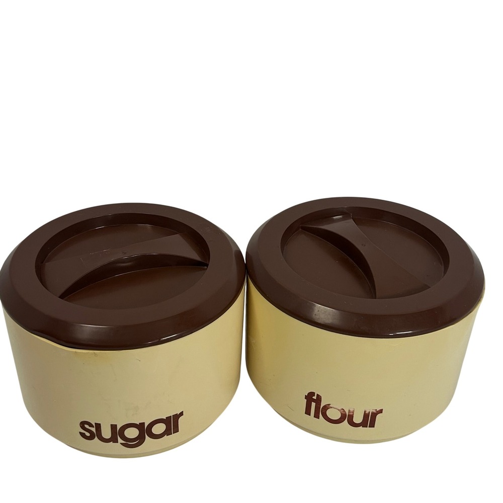 Vintage Sterilite Sugar and Flour Canisters Set Retro Kitchen‎ Storage Brown